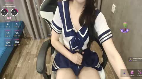 Snapshot of serena_angel18 chatting on May 15, 1:45 am Serena online show from May 15, 1:45 am