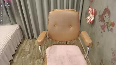 Snapshot of serena_angel18 chatting on June 17, 3:02 pm Serena online show from June 17, 3:02 pm
