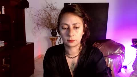 Snapshot of serena_xyz chatting on September 27, 6:46 pm Serena Xyz online show from September 27, 6:46 pm