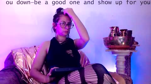 Serena Xyz online show from November 25, 6:08 pm