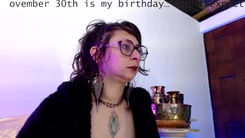 Serena Xyz online show from November 26, 6:53 pm