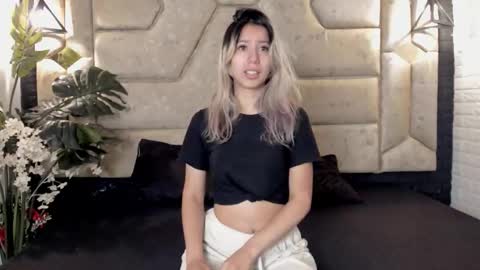 Serene online show from February 27, 1:00 pm