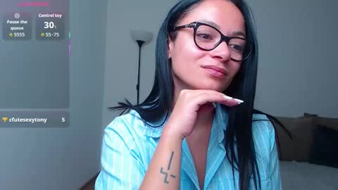 SereneSophi online show from November 27, 2:24 am