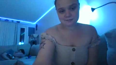 serenityfaith1 online show from May 3, 8:31 am