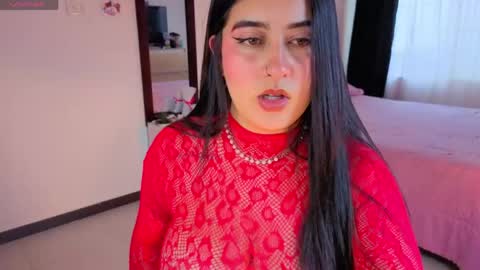 Snapshot of serenna_se chatting on May 20, 8:59 pm Serenna Cruz online show from May 20, 8:59 pm