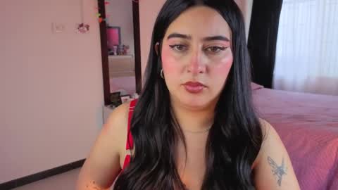 Snapshot of serenna_se chatting on June 6, 9:19 pm Serenna Cruz online show from June 6, 9:19 pm