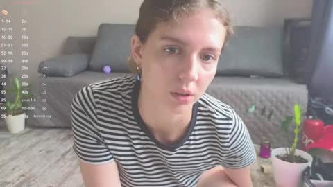 Hey Guys and Girls non-binary personalities  Im Sereta online show from September 26, 9:46 am