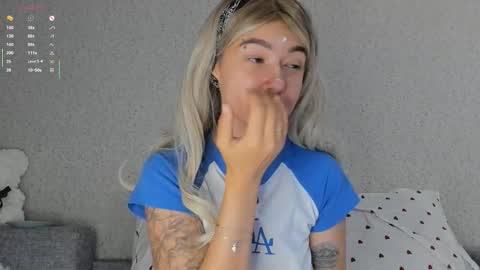 Ariana online show from September 30, 3:11 am