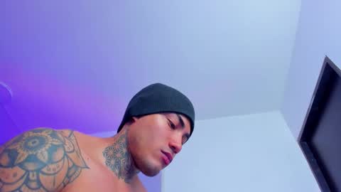 Snapshot of sergio__ferrer chatting on October 16, 7:04 pm SERGIO FERRER online show from October 16, 7:04 pm