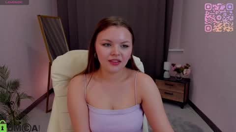 Serinella online show from March 4, 1:28 pm