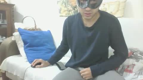 sero98313230 online show from October 15, 6:35 am