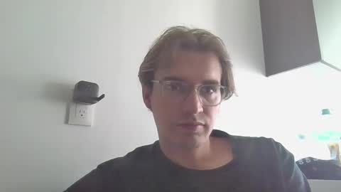 mier online show from February 9, 4:11 pm