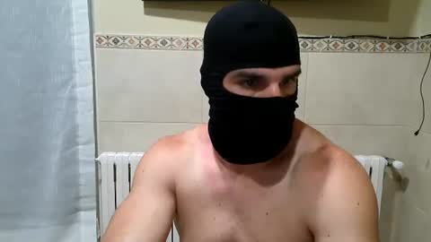 Snapshot of seryx1984 chatting on June 13, 9:46 pm DarkHeatAthlete online show from June 13, 9:46 pm