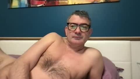 sesamechris92 online show from January 16, 6:50 am