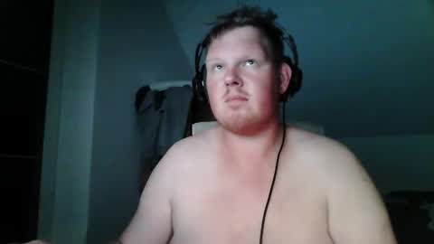 Snapshot of setcuna chatting on October 23, 8:29 pm setcuna online show from October 23, 8:29 pm