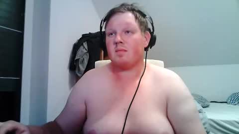 Snapshot of setcuna chatting on June 5, 8:47 pm setcuna online show from June 5, 8:47 pm