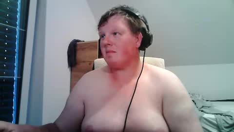 Snapshot of setcuna chatting on June 7, 6:33 pm setcuna online show from June 7, 6:33 pm