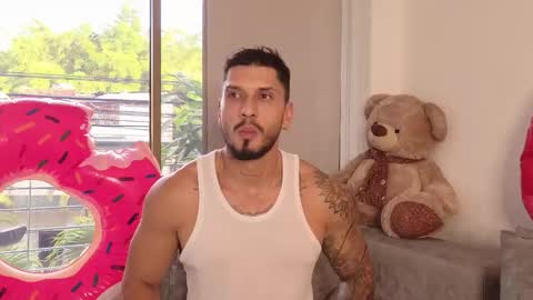 Snapshot of seth_vega_ chatting on June 9, 10:21 pm HEY IM SETH online show from June 9, 10:21 pm