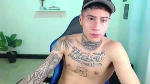 Thomas online show from November 24, 2:28 pm