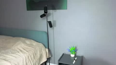 Snapshot of sevans14 chatting on June 18, 1:37 pm SevanS14 online show from June 18, 1:37 pm