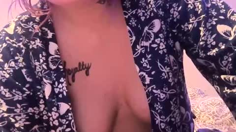 sex559746 online show from November 15, 1:03 am