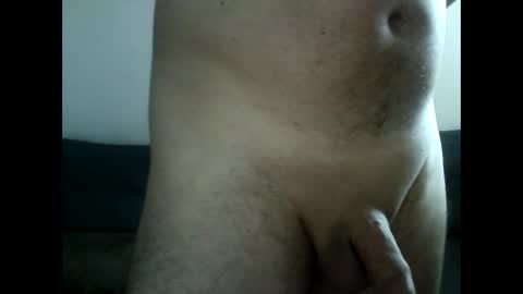 Snapshot of sex81a chatting on May 27, 4:31 am sex81a online show from May 27, 4:31 am