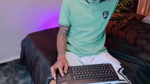 Snapshot of sex_in_paradise24 chatting on March 13, 3:18 pm WELCOME Samara and Ethan Now independent models Thanks for seeing and supporting us follow our new account please online show from March 13, 3:18 pm