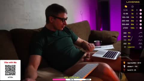 Snapshot of sexespresso chatting on December 6, 7:45 pm Thank you for Birthday Wishes online show from December 6, 7:45 pm