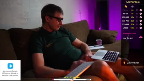 Snapshot of sexespresso chatting on December 21, 8:00 pm Thank you for Birthday Wishes online show from December 21, 8:00 pm