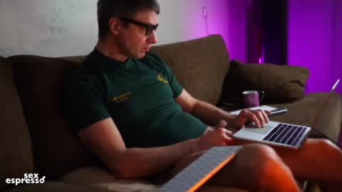 Snapshot of sexespresso chatting on December 31, 6:46 pm Thank you for Birthday Wishes online show from December 31, 6:46 pm