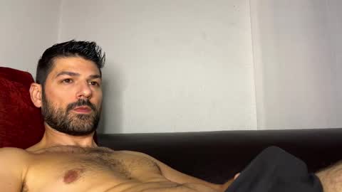 Snapshot of sexfriendch chatting on November 15, 12:52 am Lucenzo online show from November 15, 12:52 am