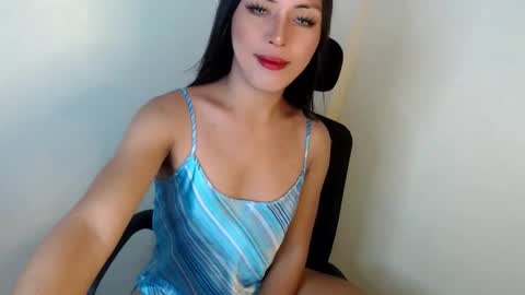 Snapshot of sexfuckeer chatting on September 23, 11:52 pm sexfuckeer online show from September 23, 11:52 pm