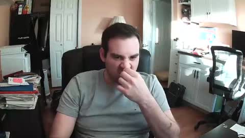 Snapshot of sexfungames chatting on March 8, 10:13 pm Kyle online show from March 8, 10:13 pm