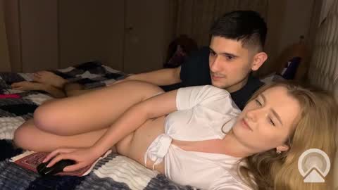 Snapshot of sexgoldi77 chatting on February 28, 7:14 pm sexgoldi77 online show from February 28, 7:14 pm