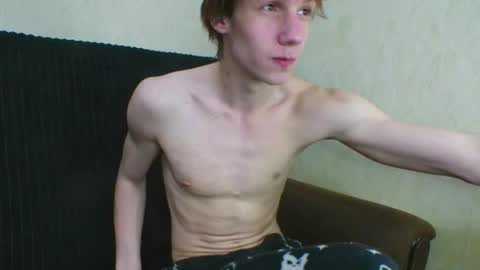 Snapshot of sexi_grunger chatting on May 15, 3:08 pm Big Cock online show from May 15, 3:08 pm