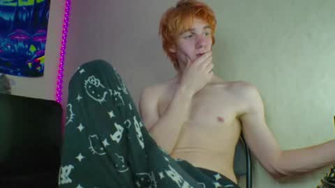 Snapshot of sexi_grunger chatting on July 5, 8:16 pm Big Cock online show from July 5, 8:16 pm