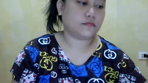 Snapshot of sexi_margaux chatting on June 15, 5:42 am sexi_margaux online show from June 15, 5:42 am