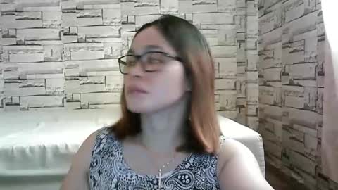 Snapshot of sexi_monica chatting on February 17, 6:20 am sexi_monica online show from February 17, 6:20 am