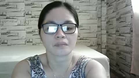 Snapshot of sexi_monica chatting on February 25, 12:14 am sexi_monica online show from February 25, 12:14 am