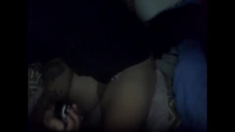 Snapshot of sexiiisenseiii chatting on December 2, 5:04 pm dankdiggler online show from December 2, 5:04 pm