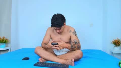 Snapshot of sexinhome_ chatting on July 23, 3:59 am Marie Tylor online show from July 23, 3:59 am