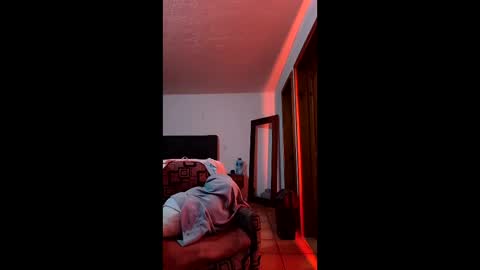 Snapshot of sexmascarado chatting on April 2, 3:59 am sexmascarado online show from April 2, 3:59 am