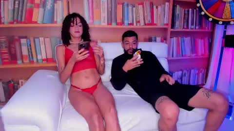 Snapshot of sexonfire111 chatting on June 16, 3:36 pm April 18 year and ROSS dick 20cm online show from June 16, 3:36 pm