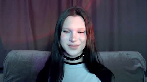 Snapshot of sexpired_princess chatting on March 7, 12:48 am Nextdoor Princess online show from March 7, 12:48 am