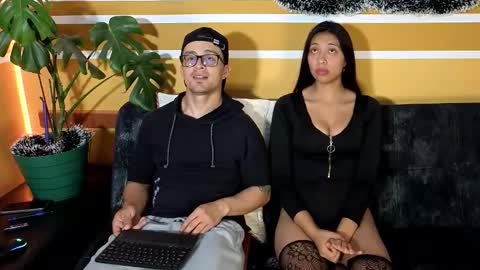 KhidaMilo online show from December 16, 4:06 am