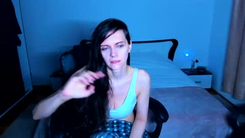 sexqueen1111 online show from June 27, 4:34 pm