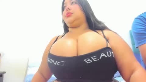 Snapshot of sexreal96_ chatting on May 14, 11:06 am sexreal96_ online show from May 14, 11:06 am