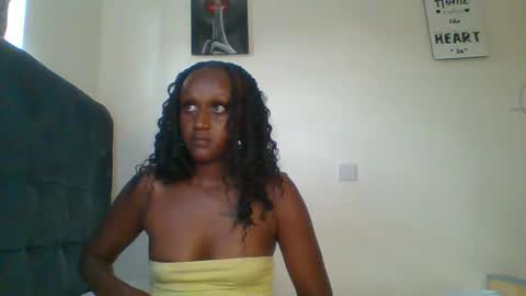 Snapshot of sexsy_sally chatting on January 10, 10:06 am sexsysally online show from January 10, 10:06 am