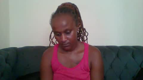 Snapshot of sexsy_sally chatting on February 17, 11:29 am sexsysally online show from February 17, 11:29 am