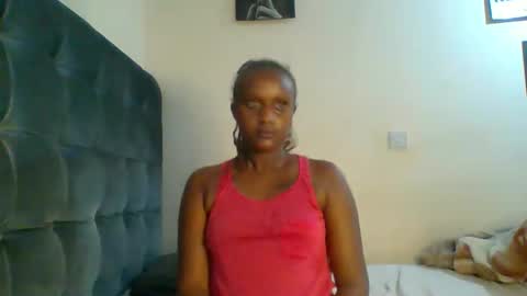 Snapshot of sexsy_sally chatting on February 22, 11:47 pm sexsysally online show from February 22, 11:47 pm